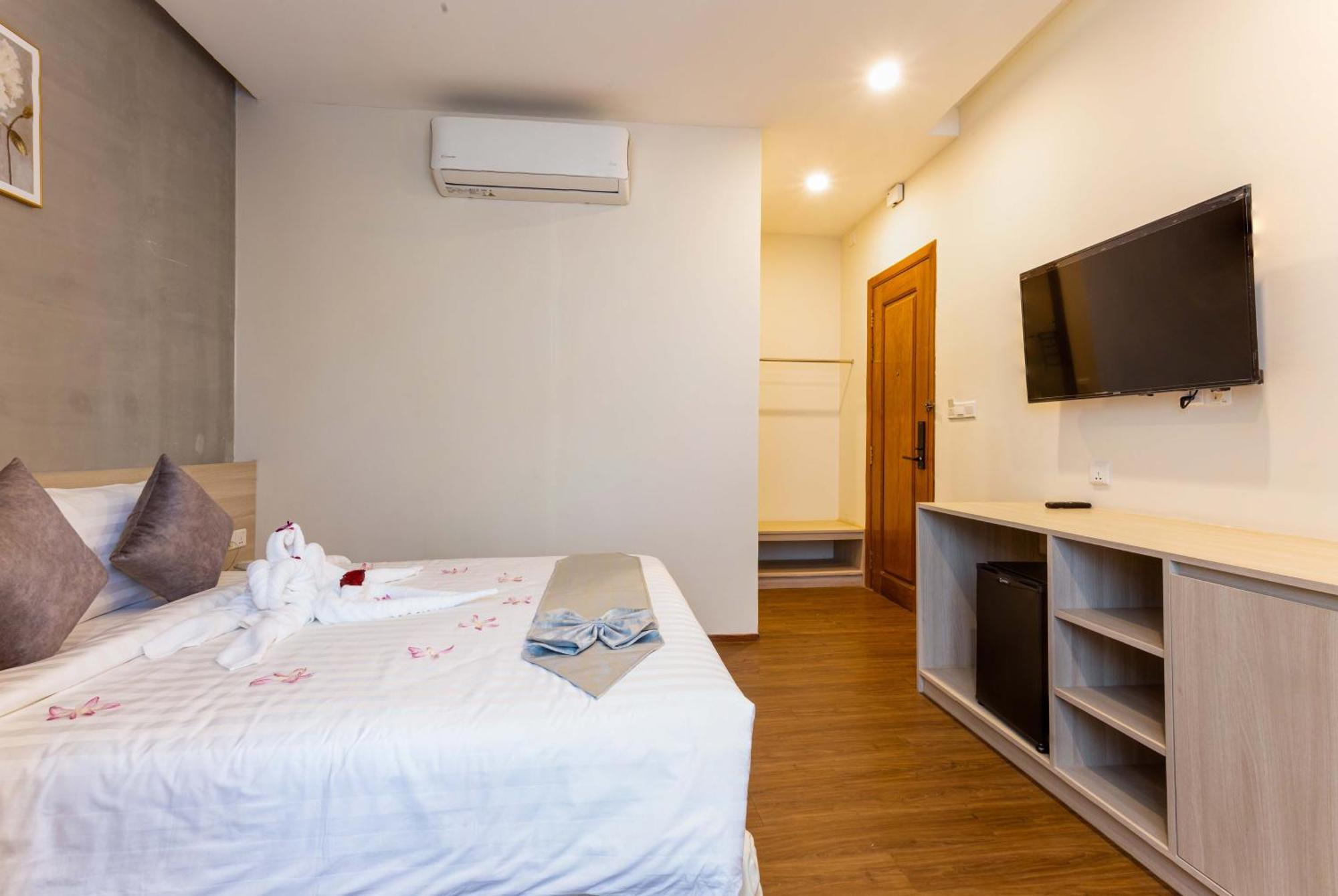 Joli Hotel Phnom Penh Ruang foto